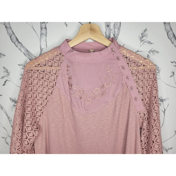 FREE PEOPLE Sz S Sweetest Thing Lace Sleeve Thermal Top - Picture 5 of 12